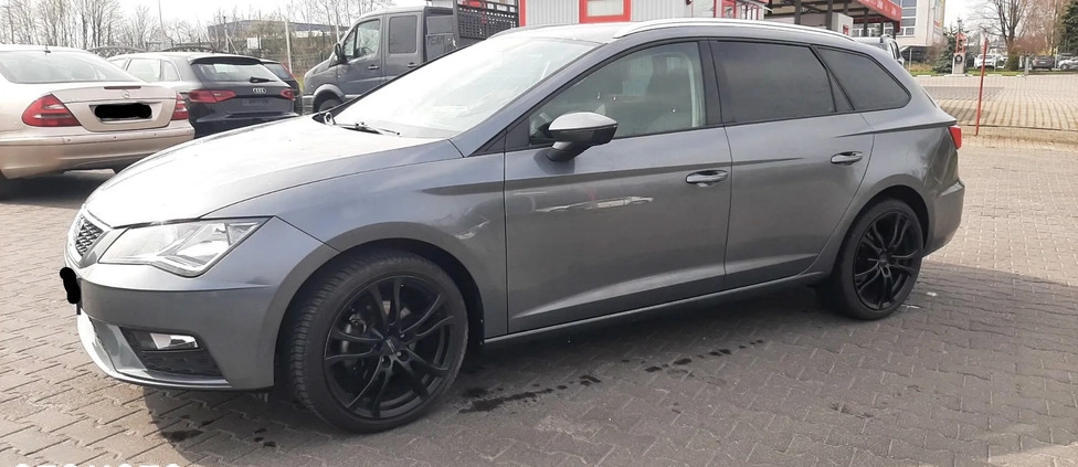 Seat Leon cena 56500 przebieg: 112900, rok produkcji 2018 z Kalisz małe 121